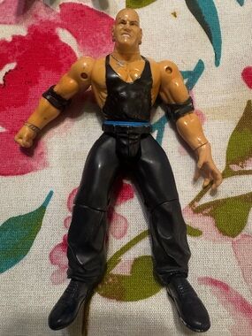 WCW Konnan Slam N Crunch  6" Wrestling Action Figure Toy Biz 1999 Vintage
